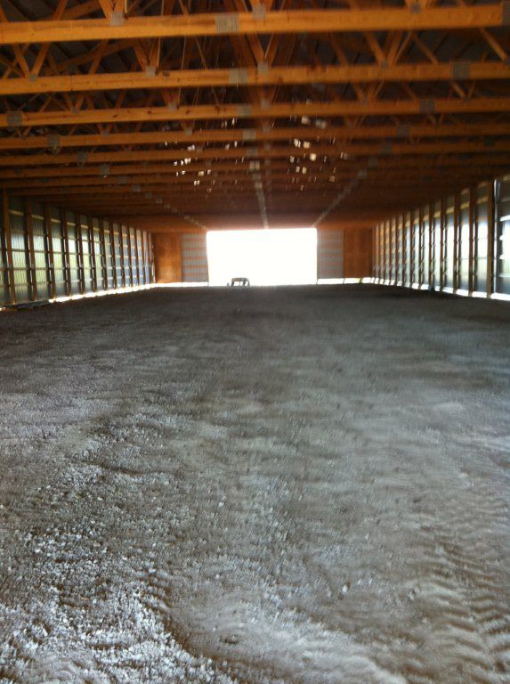 The inside of a large building with a lot of windows